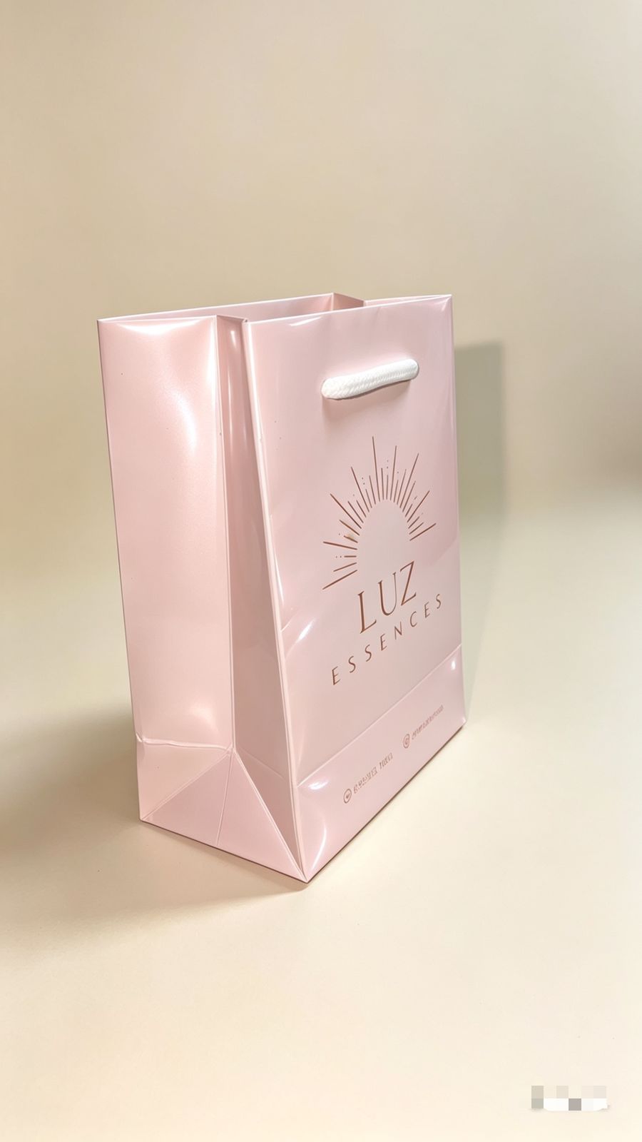 SB208 - Shopping bag Pequeña 3″ x 4″ x 1.75" - Imagen 2